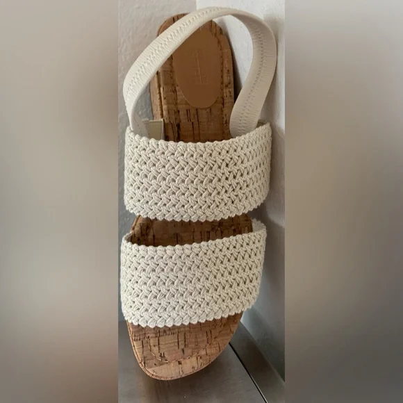 Women's Cream Woven Platform Slingback Sandals - Picture 4 of 8